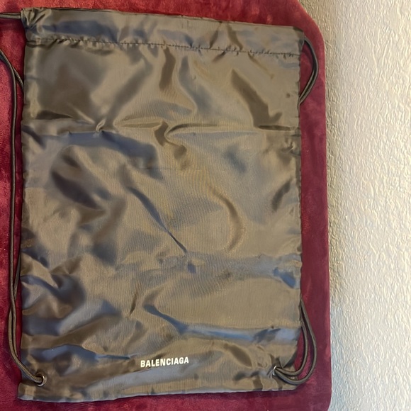 Balenciaga Thong Sandals in Beige - Picture 14 of 16